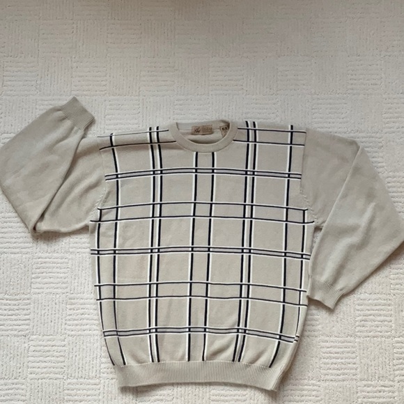 Lord & Taylor Men’s Grid Pattern Sweater - Picture 1 of 7